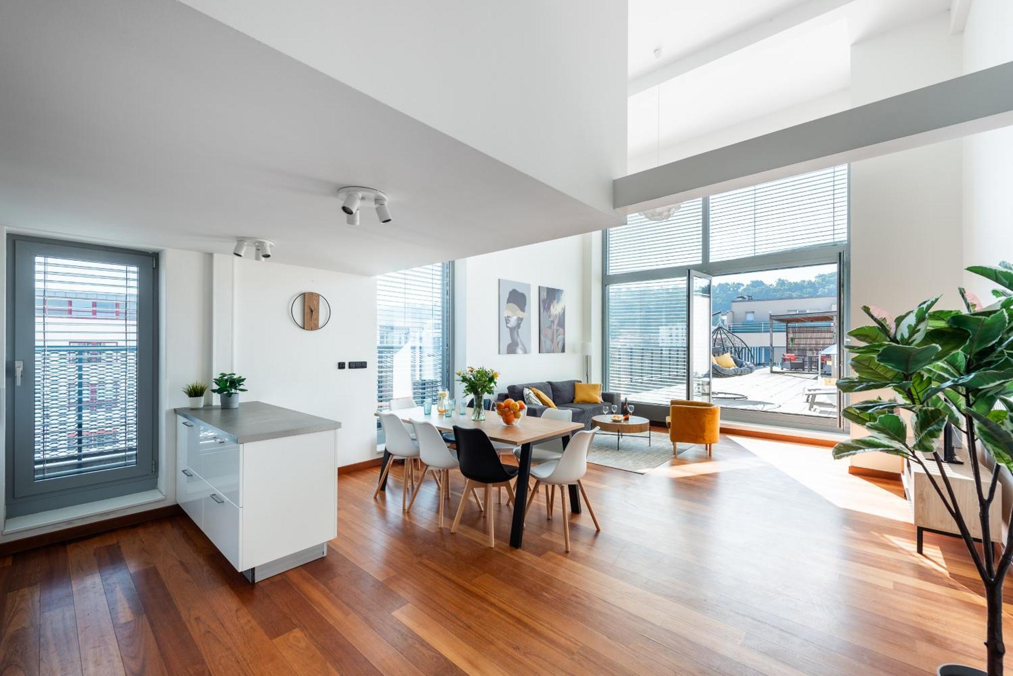 Apartamento Apartments With Large Balcony, Parking Prague *
