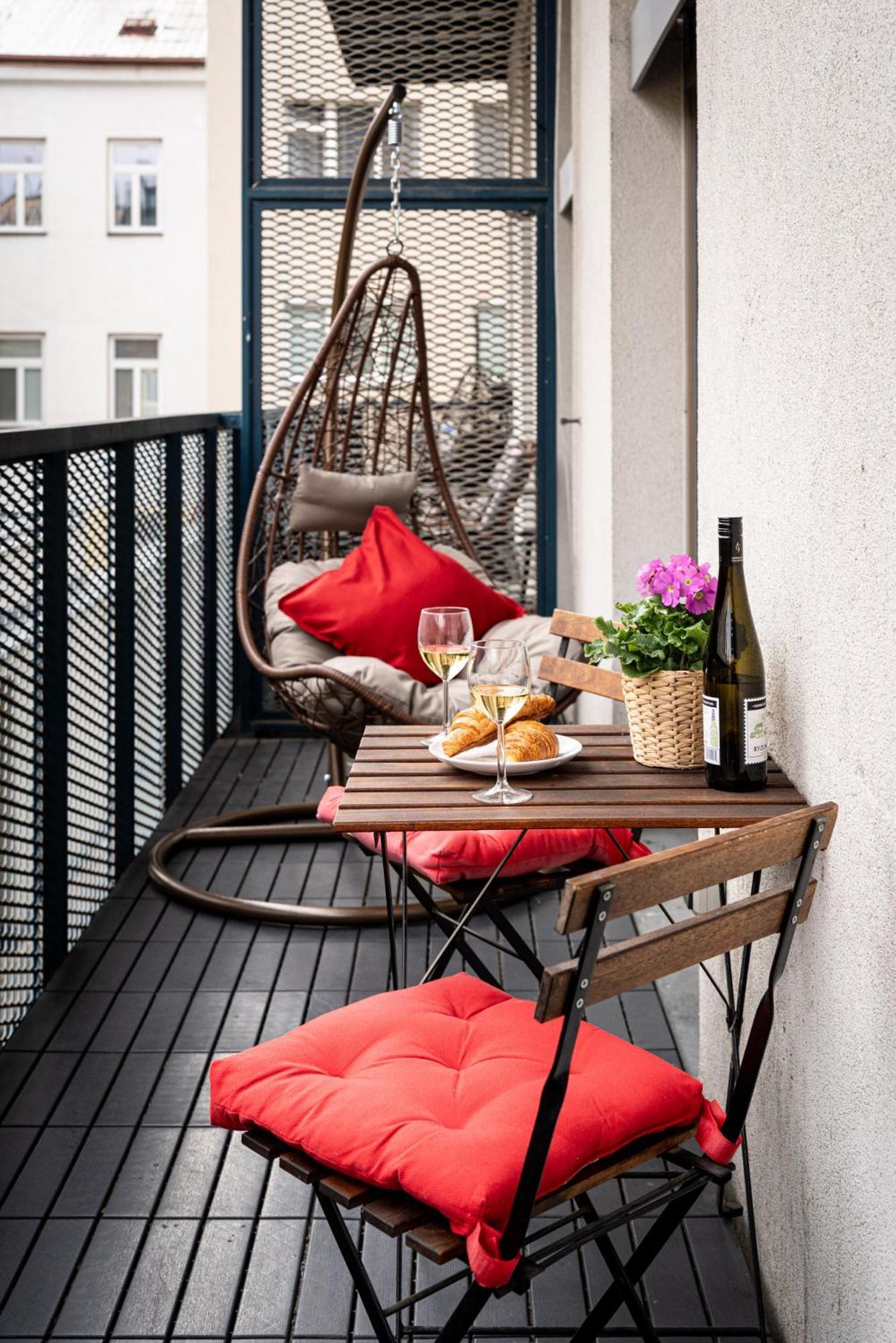 Apartment Apartments With Large Balcony, Parking Prague