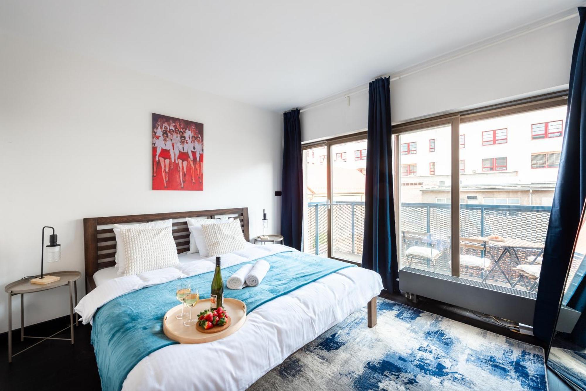 Apartments With Large Balcony, Parking Prague Apartment
